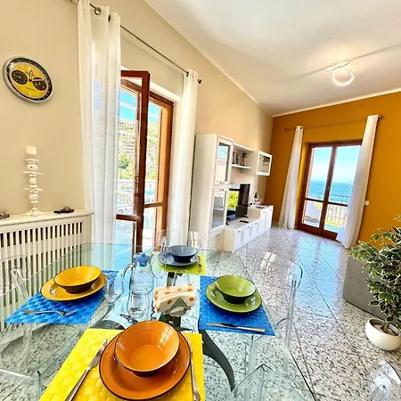 Estate4home - Lulu * سورينتو